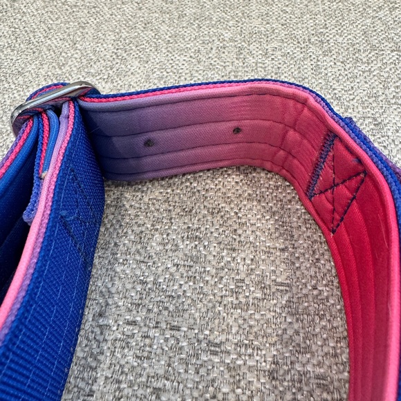 New but blemishes Spark Paws medium dog collar in Snow Cone - Picture 5 of 7